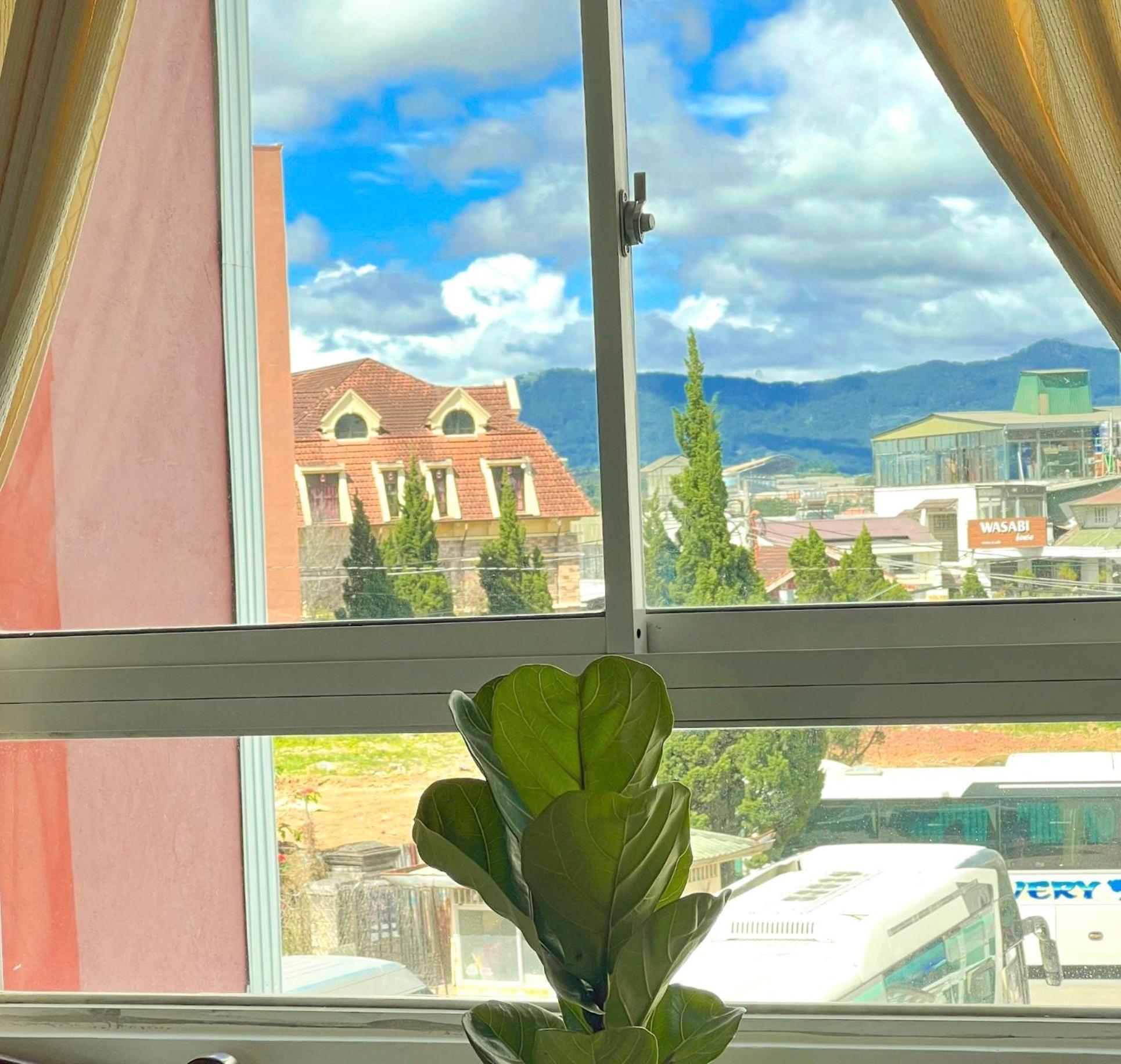 Vu Nhi Hotel Dalat Exteriör bild
